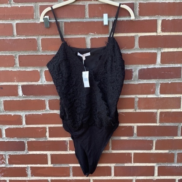 WAYF Lizzie Crossover Bodysuit NWT - Picture 6 of 9